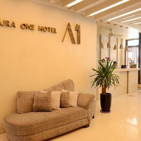 Aura One Hotel Багио Экстерьер фото