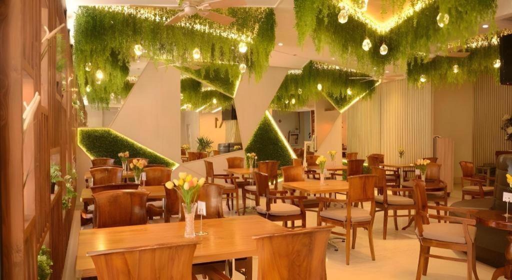 Aura One Hotel Багио Экстерьер фото